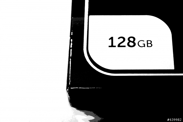 超值筆電MSI CX70 i7-3630QM GT645M顯卡 16GB ram 加裝128GB鎂光M4 SSD，還有1TB硬碟（改裝）