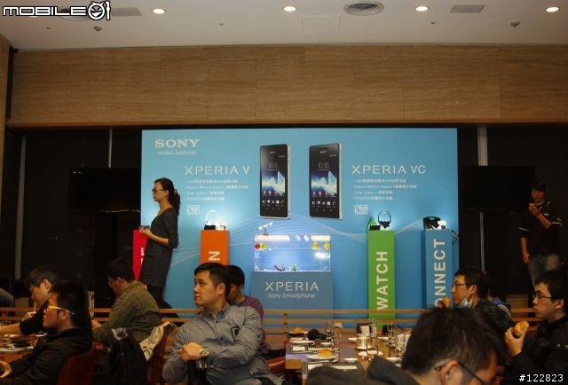 [心得]Sony Xperia V/VC 「隨時隨地 水心所欲」 美背防水一把抓