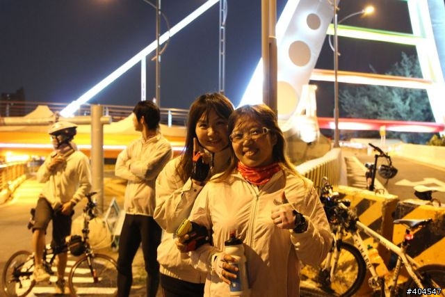 [分享]20121211夜騎新臨安橋
