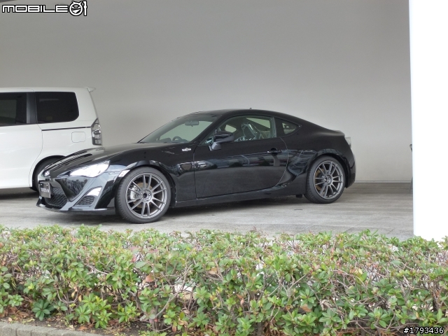 2012年日本美車～～（後有美人）