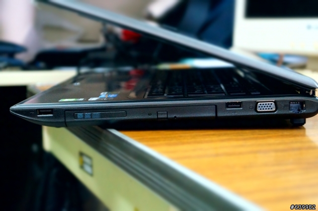 超值筆電MSI CX70 i7-3630QM GT645M顯卡 16GB ram 加裝128GB鎂光M4 SSD，還有1TB硬碟（改裝）