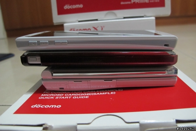 日本Fujitsu F-04E首發!