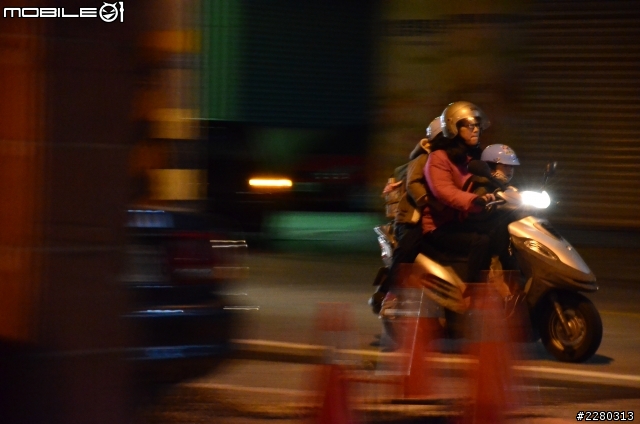 請各位前輩教教小弟追焦技巧.