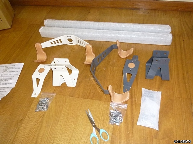 【開箱文】新購入手工牛皮縫製的壁掛式掛車架
