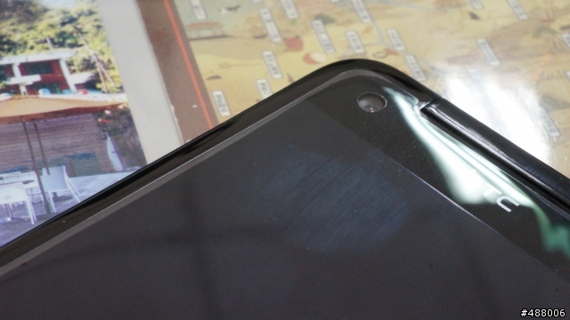 hTC Butterfly 保護貼沒辦法貼密合???