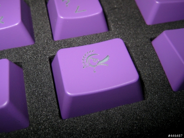 Ducky Shine 2 紅軸+灰,紫色鍵帽小開箱