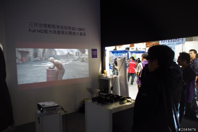 從液晶電視默默變成了3D Full HD投影機的心路歷程