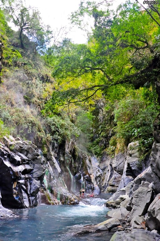 【遊記】101.12.15-16 台東祕境之湯~栗松溫泉.......圖爆多!!小心服用!!