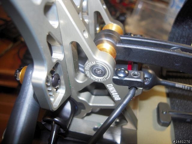 1/8 Team Durango DEX408 Buggy
