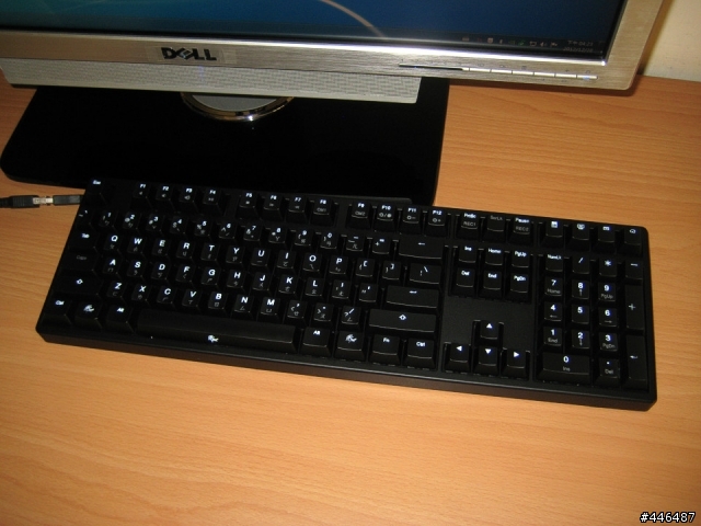 Ducky Shine 2 紅軸+灰,紫色鍵帽小開箱