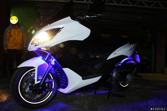 XCITING 400i
