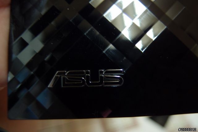 [開箱文] ASUS RT-N56U Gigabit 路由器