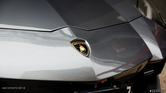 (鐵灰)Aventador LP700-4~~落地了