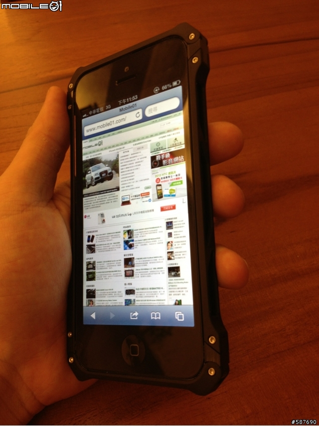 Sector 5 for Iphone5銀黑兩款簡易分享（已增加黑殼配黑iPHONE圖）