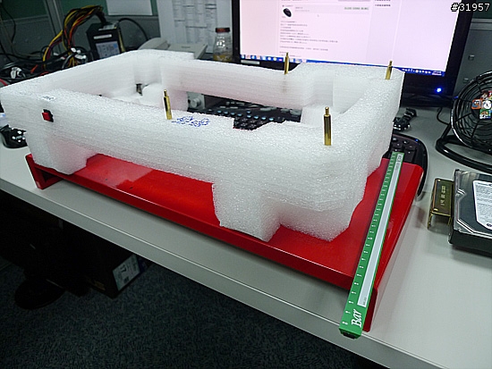 [DIY] 自己動手做電腦裸機測試架