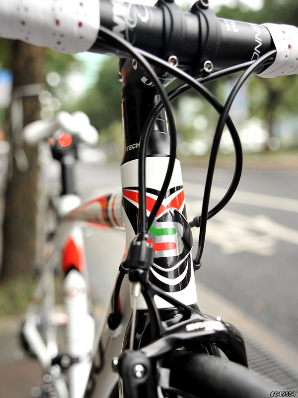 [組車日記]冷門BASSO Devil 美感鋁合金公路車