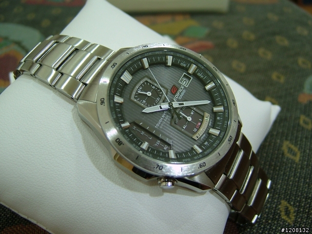 分享：CASIO EDIFICE EQW-A1100 頂級電波賽車錶