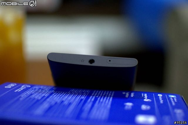 Nokia Lumia 920黑 簡單外在開箱