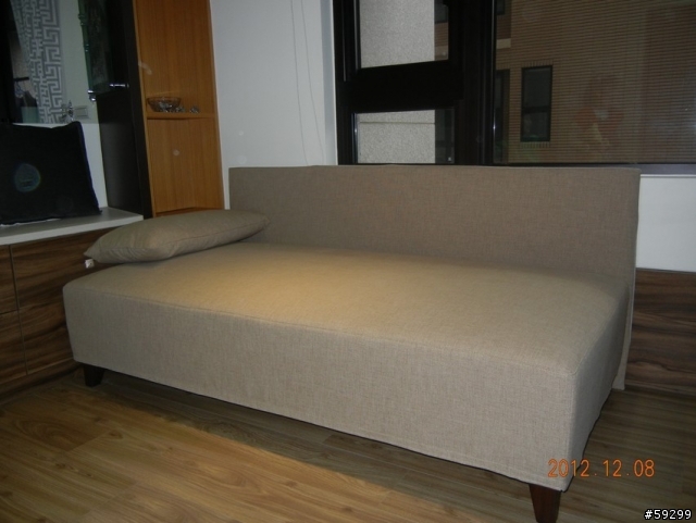 再次入手PH沙發牀