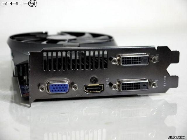 擋不住想玩決勝時刻：黑色行動 2 的心，升級顯卡啦！Radeon 5450 直升技嘉 GTX 650 Ti