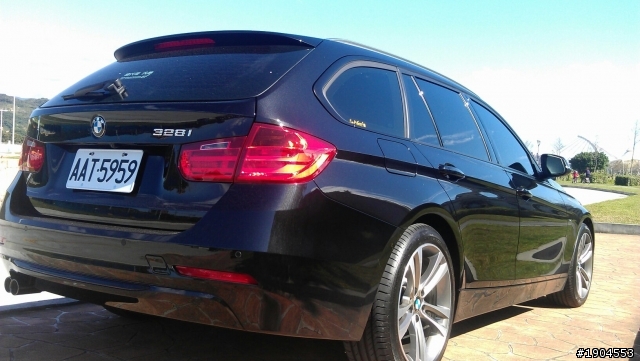 BMW F31  328i   開箱