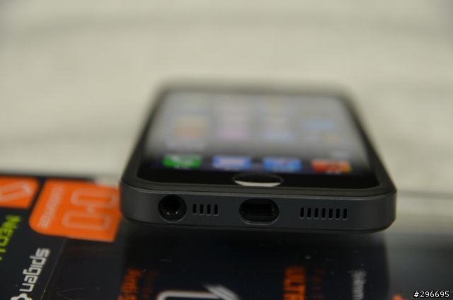 iPhone5 + SGP Neo slim開箱