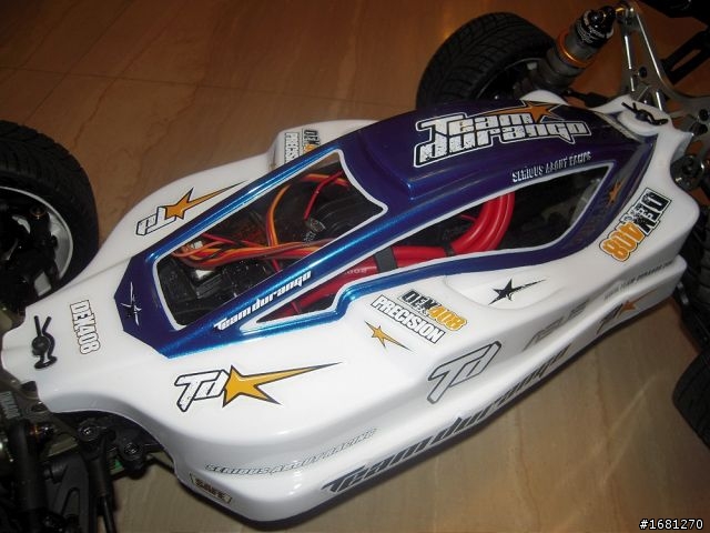 1/8 Team Durango DEX408 Buggy