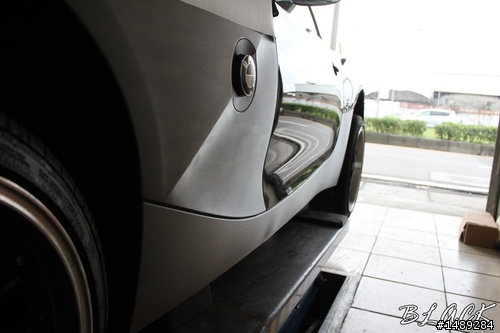 E85 Z4鐵灰髮絲紋DIY全車包膜