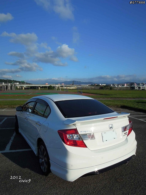 補開箱 CIVIC9  (車醜傷眼 不喜者勿入)