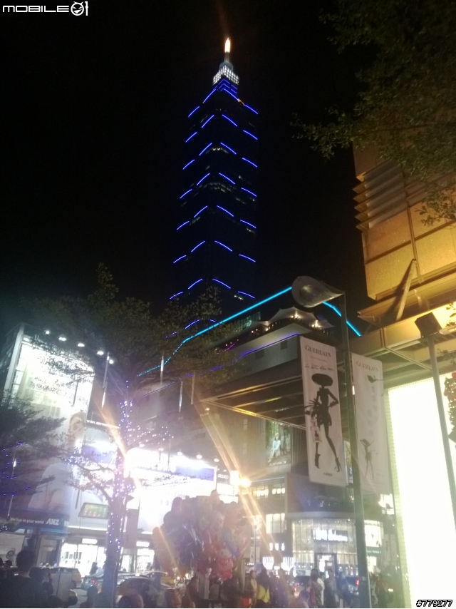Lumia 920 之 ～ 繁華夜街景＋日間夜間錄影實拍...