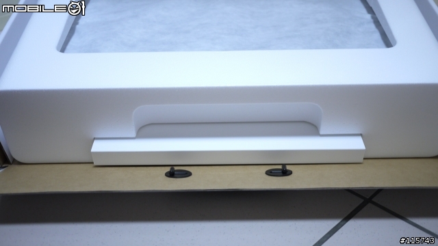 [開箱文]2012 NEW iMAC 21.5吋