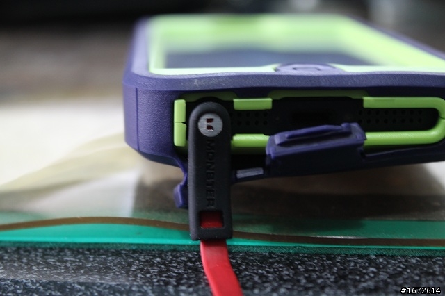 [開箱] OtterBox Defender Series Cases for I5