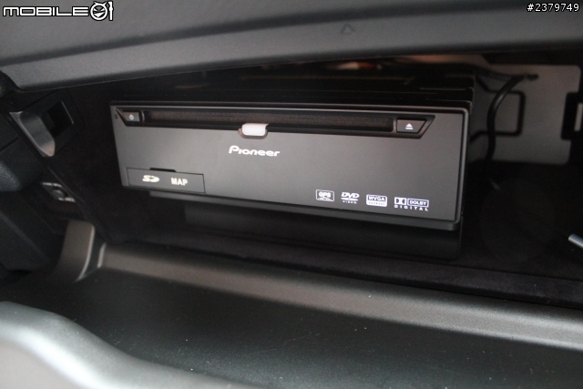 [開箱]LEXUS ES300H 豪華版 (有外加PIONEER影音主機)
