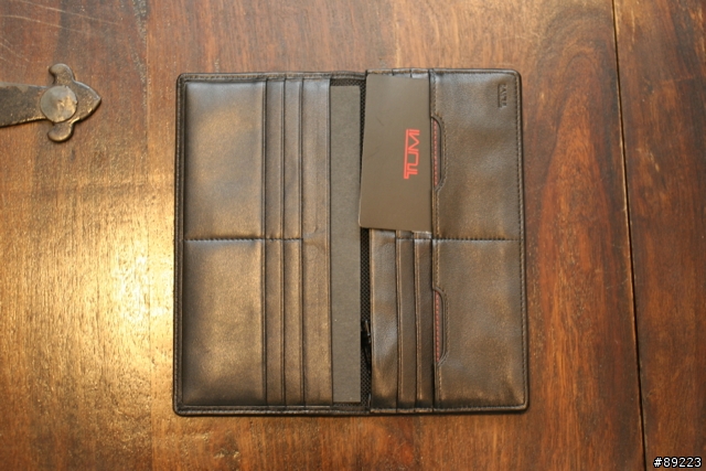 [開箱] TUMI 18672 長夾