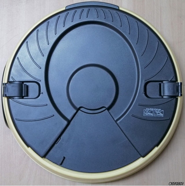 [開箱] 聖誕禮物之PF-18自動寵物餵食器