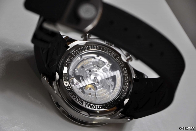[開箱]抵擋不住的柳葉針,IWC yacht club 白面!