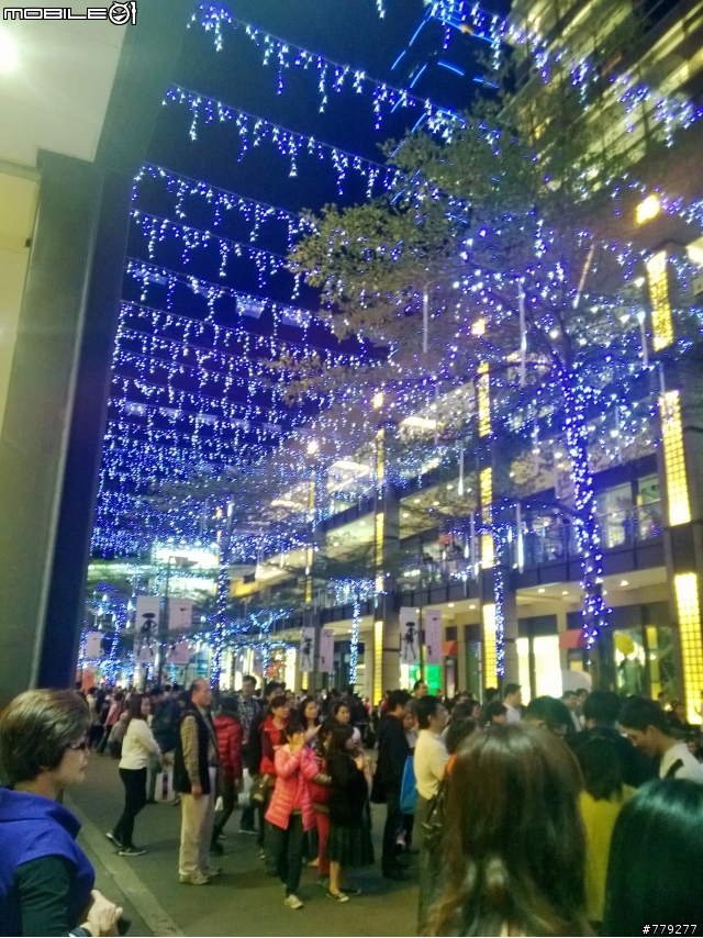 Lumia 920 之 ～ 繁華夜街景＋日間夜間錄影實拍...