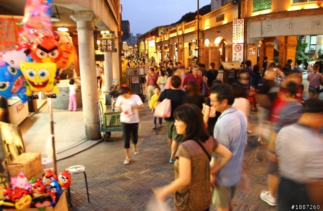 三峽老街夜市夜拍巡禮~~圖多