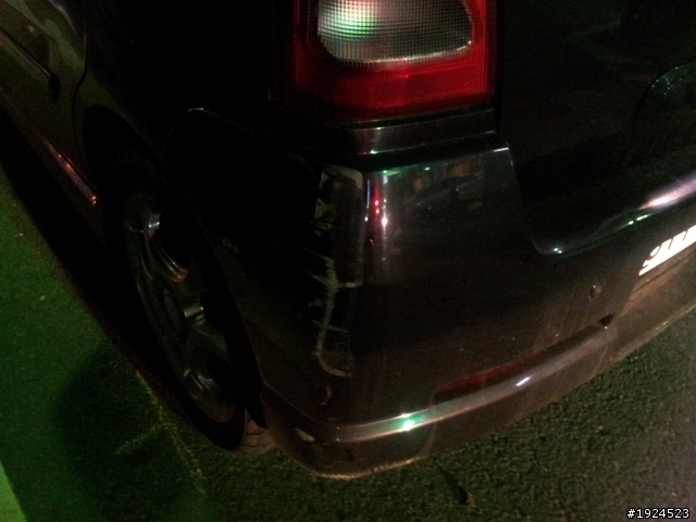 請問各位行家，保險桿擦傷這樣該理賠多少?