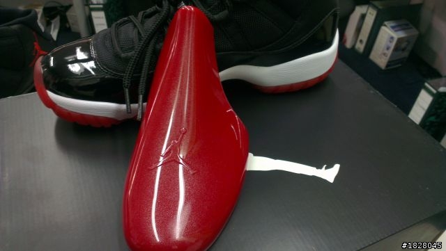 [開箱] Air Jordan 11 Retro "Bred" 黑紅配色
