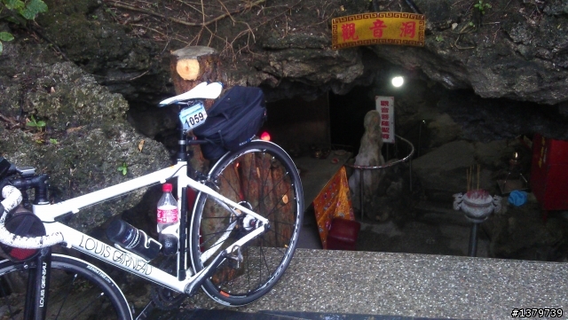 瘋台東 單車背包客的15 Days