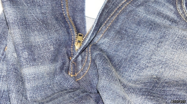 Levi´s® Vintage Clothing 1954 501 Jeans Pipebender 501Z XX (50154-0011) [不專業開箱文]