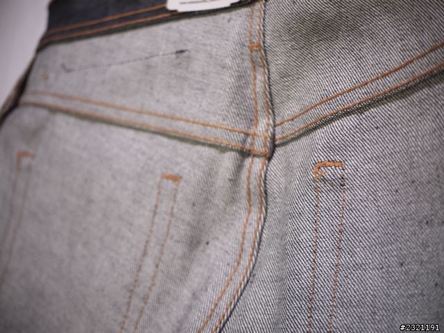 [分享] Naked & Famous WeirdGuy Denim - Dirty Fade