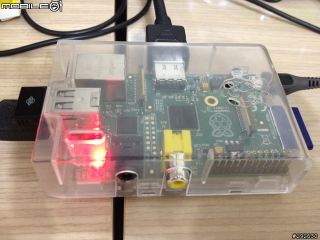 Raspberry Pi Model B 512MB 開箱、安裝與應用