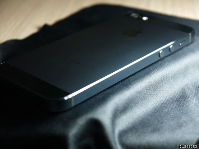 [是裸機就進來！] iPhone5裸奔萬歲，蓋大樓搂