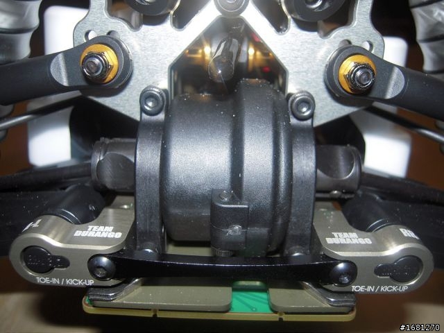 1/8 Team Durango DEX408 Buggy