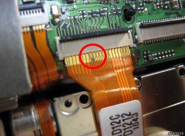 [分享]我的防水相機小紅Panasonic TS3進水往生了