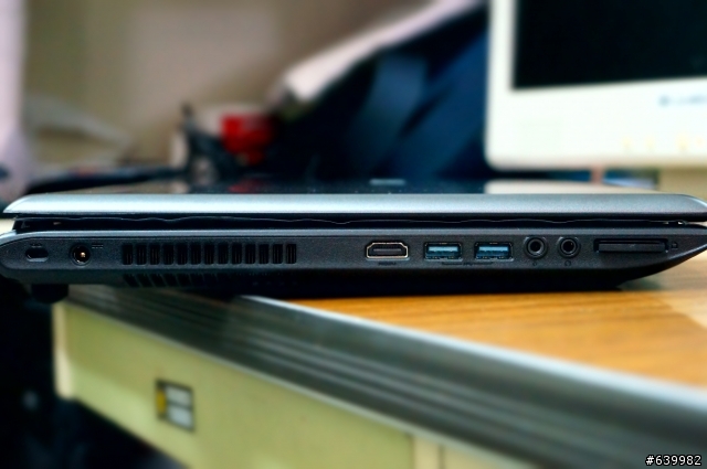 超值筆電MSI CX70 i7-3630QM GT645M顯卡 16GB ram 加裝128GB鎂光M4 SSD，還有1TB硬碟（改裝）