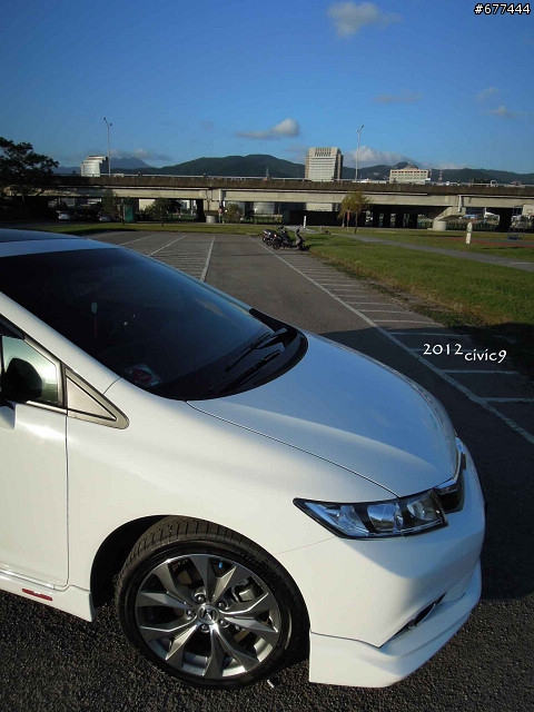 補開箱 CIVIC9  (車醜傷眼 不喜者勿入)