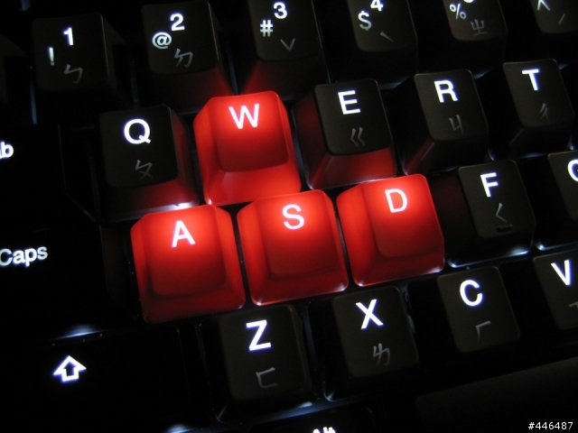 Ducky Shine 2 紅軸+灰,紫色鍵帽小開箱